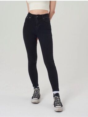 Ragged Priest Minnie Skinny
Jean